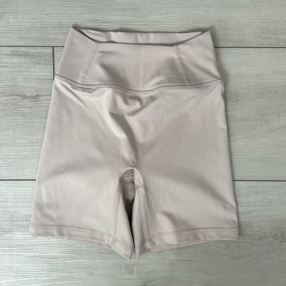 Oner active timeless high waisted shorts